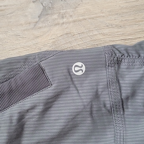 Pants - Picture 4 of 4